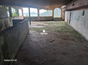 Comercial · 1200m² · Ponto Comercial à venda no Ilha Porchat em São Vicente.