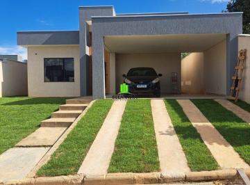 Casa · 180m² · 3 Quartos · 2 Vagas · Casa com Suíte e Hidromassagem + Área Gourmet