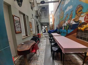 Casa · 310m² · 11 Quartos · HOSTEL, uma excelente oportunidade de Negócio, venham conferir!