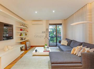 Apartamento · 150m² · 3 Quartos · 3 Vagas · Apartamento - Moema - 3 Suítes - 150m².
