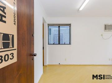 Comercial · 25m² · Sala Comercial para Locação no Batel - Andar Alto com Vista para Av. Sete de Setembro