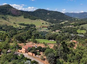 Rural · 110m² · 2 Quartos · Chácara com 1.270m², Linda Vista e Terreno Arborizado em Bragança Paulista
