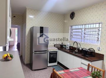 Casa · 132m² · 2 Quartos · 2 Vagas · Sobrado à Venda no Jardim Brasília, SBC – 132m², 2 Dorms