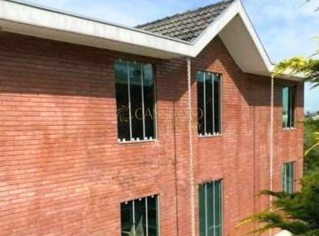 Casa · 1600m² · 4 Quartos · 2 Vagas · Casa à venda de 500m² | 04 dormitórios, sendo 01 suíte e 02 vagas de garagem | Condmínio Mirante do 