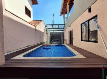 Casa · 186m² · 4 Quartos · 3 Vagas · Sobrado à venda com 4 Quartos, 186m² por R$ 2.100.000 na Olímpico - São Caetano do Sul/SP