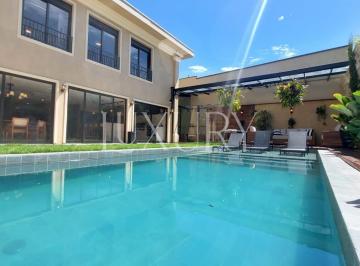 1 · Casa Reformada à venda no Jardim Guedala, 540m² de terreno, 3 suítes, 6 vagas