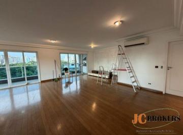 Apartamento · 200m² · 3 Quartos · 4 Vagas · Apartamento com 200m² de área útil, 3 suítes, 4 vagas