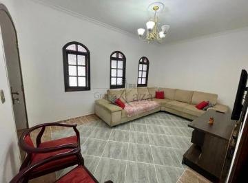 Casa · 275m² · 3 Quartos · 4 Vagas · Oportunidade - Casa - Bosque dos Eucaliptos - 3 Dormitórios - 120m².