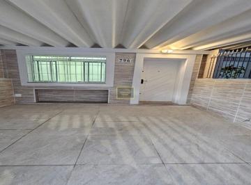 Casa · 146m² · 3 Quartos · 1 Vaga · Casa Com 03 Dormitórios Para Venda Em Perdizes