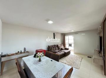 Apartamento · 68m² · 2 Quartos · 1 Vaga · Apartamento Mobiliado com 2 quartos sendo 1 suíte disponível para locação e venda no Bairro Residenc