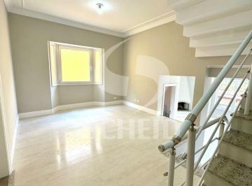 Casa · 285m² · 3 Quartos · 4 Vagas · Sobrado à venda no Jabaquara com 3 dorms 1 suíte, 02 banheiros, lavabo, lareira, 258m² e 4 vagas.