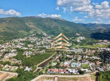 1088874e1f1eb44588e8e8f3d55f45ac9781ad45 · Casa com 3 dormitórios sendo 3 suites à venda, 280 m² por R$ 2.700.000 - Ecoville Residence Atibaia