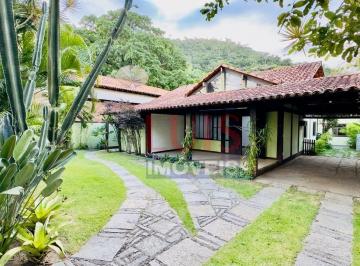 6d0722fda750b8d19c40d80454a4002caa5995f3 · Casa com 5 dormitórios à venda, 311 m² por R$ 2.290.000,00 - Itacoatiara - Niterói/RJ