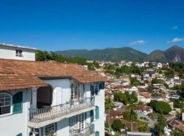 e87dcfa15f82aac1620d795a43e4eff5def2cc87 · Cobertura com 3 dormitórios à venda, 261 m² por R$ 1.500.000,00 - Braunes - Nova Friburgo/RJ