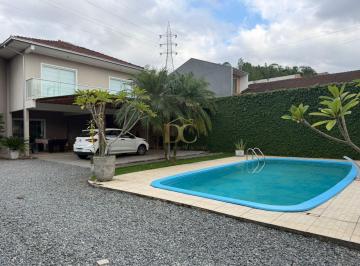 Casa · 220m² · 3 Quartos · 2 Vagas · Sobrado com 3 quartos no Vila Nova