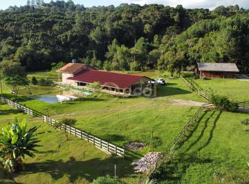 Rural · 2781m² · 1 Quarto · Linda Chácara à venda em Campo Largo/PR - São João do Povinho (Ideal para formação de pesque e pague