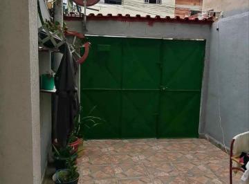 Casa · 80m² · 2 Quartos · 1 Vaga · Oportunidade de 2 Quartos em Campo Grande, RJ – R$ 160 mil à vista