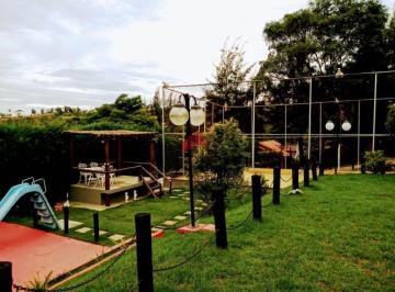 Casa · 300m² · 3 Quartos · 6 Vagas · EXCELENTE SITIO A VENDA NO CONDOMINIO SOLAR DAS PALMEIRAS  EM ESMERALDAS