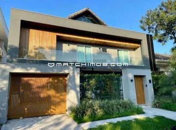 Casa · 700m² · 4 Quartos · 4 Vagas · Semi-mobiliada à venda no Quintas do Rio - Barra da Tijuca