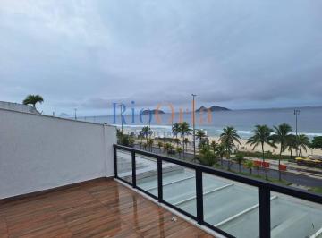 Apartamento · 357m² · 4 Quartos · 4 Vagas · Cobertura frontal mar com 4 quartos (4 suítes) na Orla da Praia !!