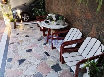 93cc8aef608099a37300365bedd91e7be901d6b5 · Casa com 3 quartos à venda, 440 m² por R$ 950.000 - Vital Brasil - Niterói/RJ
