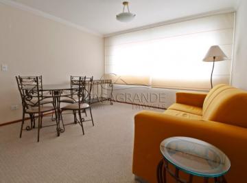 Apartamento · 72m² · 2 Quartos · 1 Vaga · Apartamento 2 quartos no Cabral ao lado da Panificadora na Requinte R$530.000,00