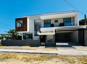 25076451_4.jpg · Sobrado Alto Padrão - Balneário Leblon