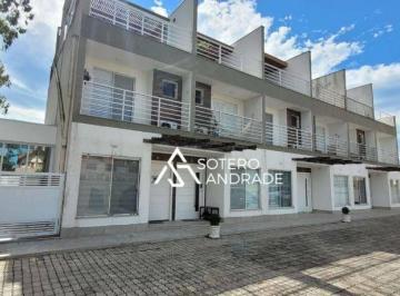 a33d7c4a710b06c24304b9a8e9c1cdd8f489dcec · Residencial charmoso localizado na praia Massaguaçu
