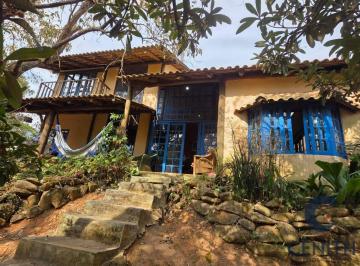 Casa · 436m² · 3 Quartos · 3 Vagas · Refúgio Rústico de Luxo em Cotia, 3 Stes, 1.500m² de Terreno e Ateliê 120m²