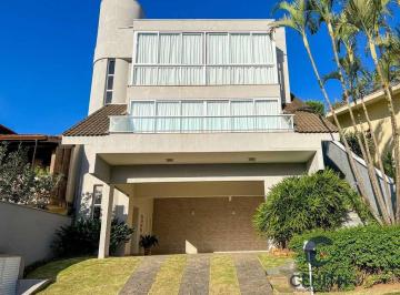 Casa · 439m² · 3 Quartos · 4 Vagas · Casa no Cond. São Paulo II – 3 Suítes, Elevador e Lazer Privativo Completo