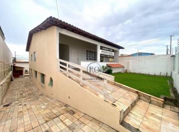 e748b3986fddf12aaacea8ea69854b631b230c5c · Casa de Frente para o Mar com Piscina e Ampla Estrutura – Morada do Sol