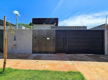 Casa de 3 quartos, Campo Grande · Lindo imóvel no Rita Vieira, em excelente localização