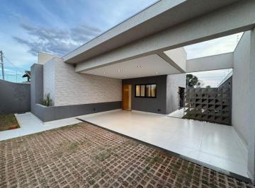 Casa de 3 quartos, Campo Grande · Maravilhoso imóvel no São Francisco, com arquitetura moderna em bairro valorizado