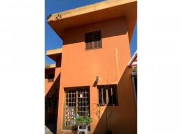 Casa · 260m² · 4 Quartos · 2 Vagas - REMAX GIGANTE · Bela Casa de Esquina e 4 Dormitórios na Melhor Localização da Granja Vianna