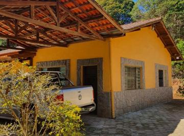 Casa de 4 quartos, Cambuí · Sítio Completo no Sul de Minas