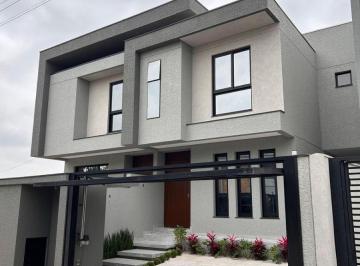 Casa de 3 quartos, Camboriú · Sobrado de Alto Padrão com 3 Suítes no Bairro Areias – Camboriú
