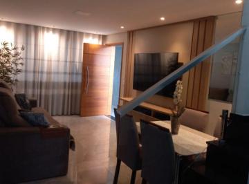 Casa de 3 quartos, Jandira · Casa à Venda 125m² no Centro de Jandira!