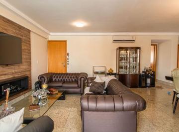 Apartamento de 3 quartos, Águas Claras · Apto de 3 quartos, 3 suítes, 133 m², 2 vagas, reformado, Res. Costa do Sol, Rua 5.