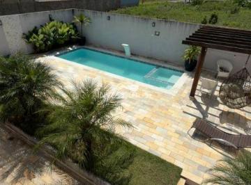 Casa · 248m² · 3 Quartos · 4 Vagas · Sobrado com 3 quartos, Vale da Mata - Guaxupé