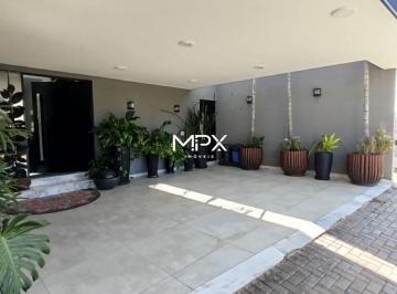 Casa · 200m² · 5 Quartos · 4 Vagas · Casa com com 5 quartos para alugar no Residencial Damha II em Piracicaba