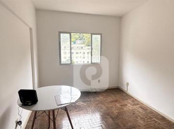 Apartamento · 62m² · 1 Quarto · Apartamento 1 Quarto e dependência  62m2  Glória