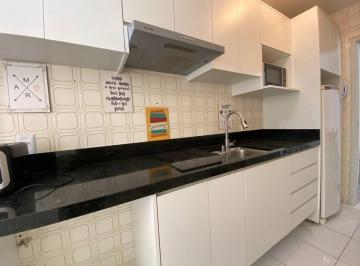 Apartamento · 59m² · 1 Quarto · 1 Vaga · Apartamento mobiliado com 1 dormitório na quadra do mar – Centro de Balneário Camboriú