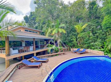Casa de 6 quartos, Ubatuba · Casa de Condomínio Luxo, pé na areia, com 533 m e 4 suítes, na Praia Dura.