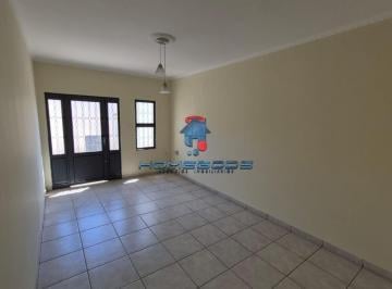Casa · 118m² · 2 Quartos · 3 Vagas · Casa à venda com 2 dormitórios, quintal grande com piscina e edícula no bairro no Jardim do Lago Cam