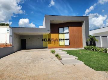 Casa · 248m² · 3 Quartos · 4 Vagas · Casa em condomínio fechado para venda com 3 suítes e piscina- Portal das Estrelas- Boituva SP