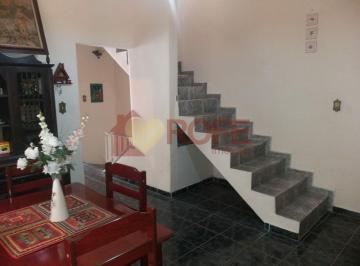 Casa · 300m² · 4 Quartos · 1 Vaga · Sobrado de 300m² - 4 Quartos - 2 Suítes - Espaço, Conforto Próximo à Av. Lins de Vasconcelos