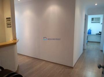 Comercial · 42m² · 1 Vaga · Sala Comercial de 42m² na Vila Olímpia.