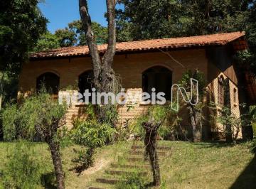 Rural · 13000m² · 9 Quartos · 10 Vagas · Casa de campo com ampla área verde, lazer completo