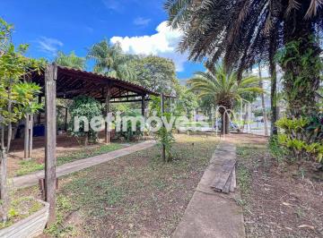 Comercial · 1240m² · Imóvel comercial com excelente potencial, ideal para quem busca visibilidade e versatilidade.