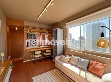 Sala · Apartamento Charmoso no Boa Viagem | Localização Privilegiada